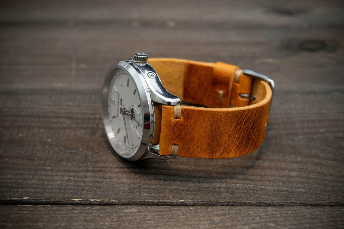 Waxed Saffron Yellow - finwatchstraps