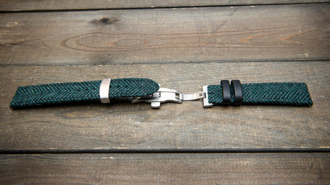 Pine Shadow HARRIS TWEED® Strap – Authentic Scottish Design. With a deployment clasp.