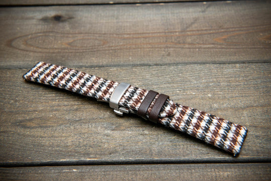 Autumn Stag HARRIS TWEED® Watch Strap – Inspired by Scotland. With a deployment clasp.