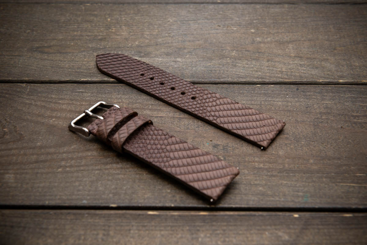 Chestnut Scale – Handmade Lizard Leather Watch Strap
