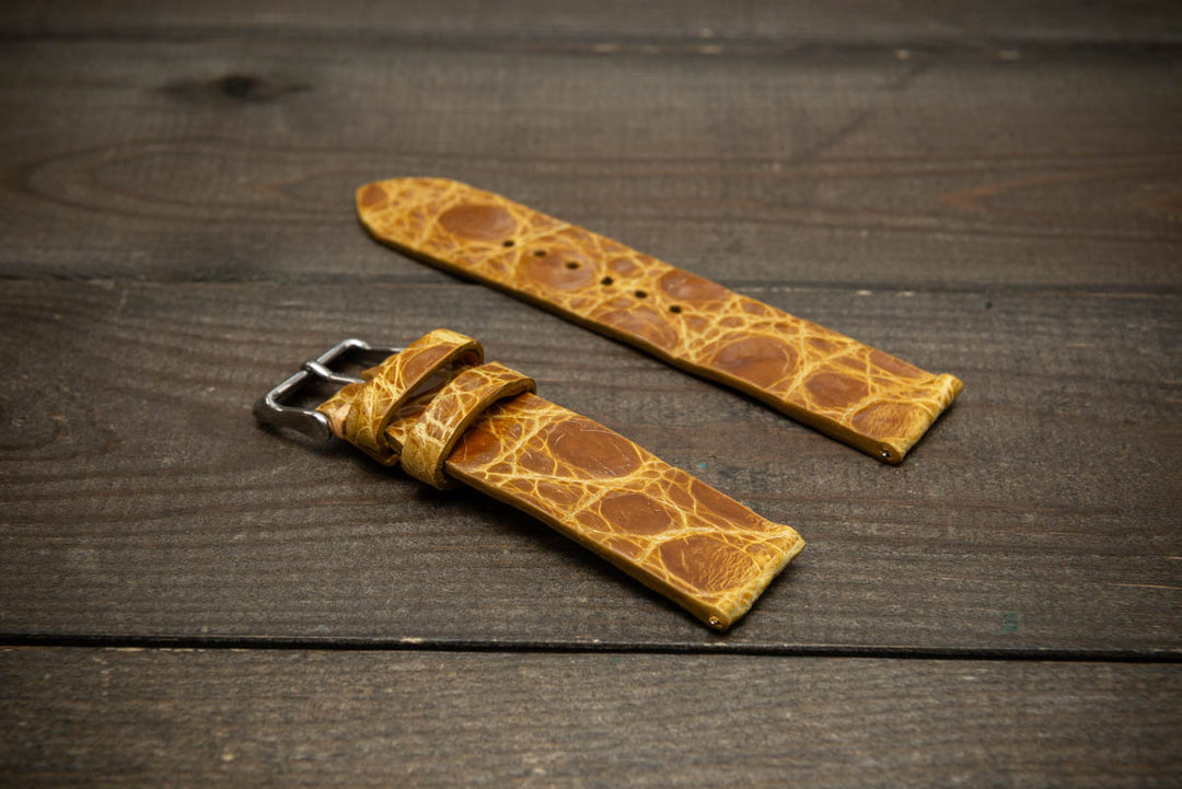 Amber Glow Alligator Leather Watch Strap – Handmade in Finland, Limited Edition