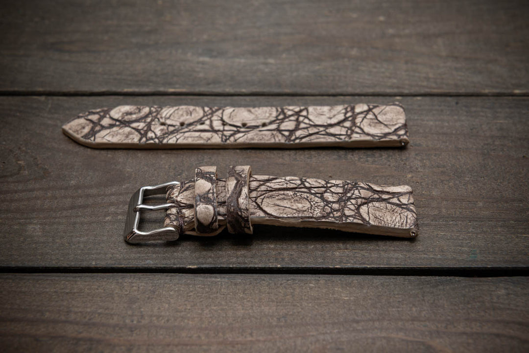Desert Vein – Handmade Alligator Leather Watch Strap