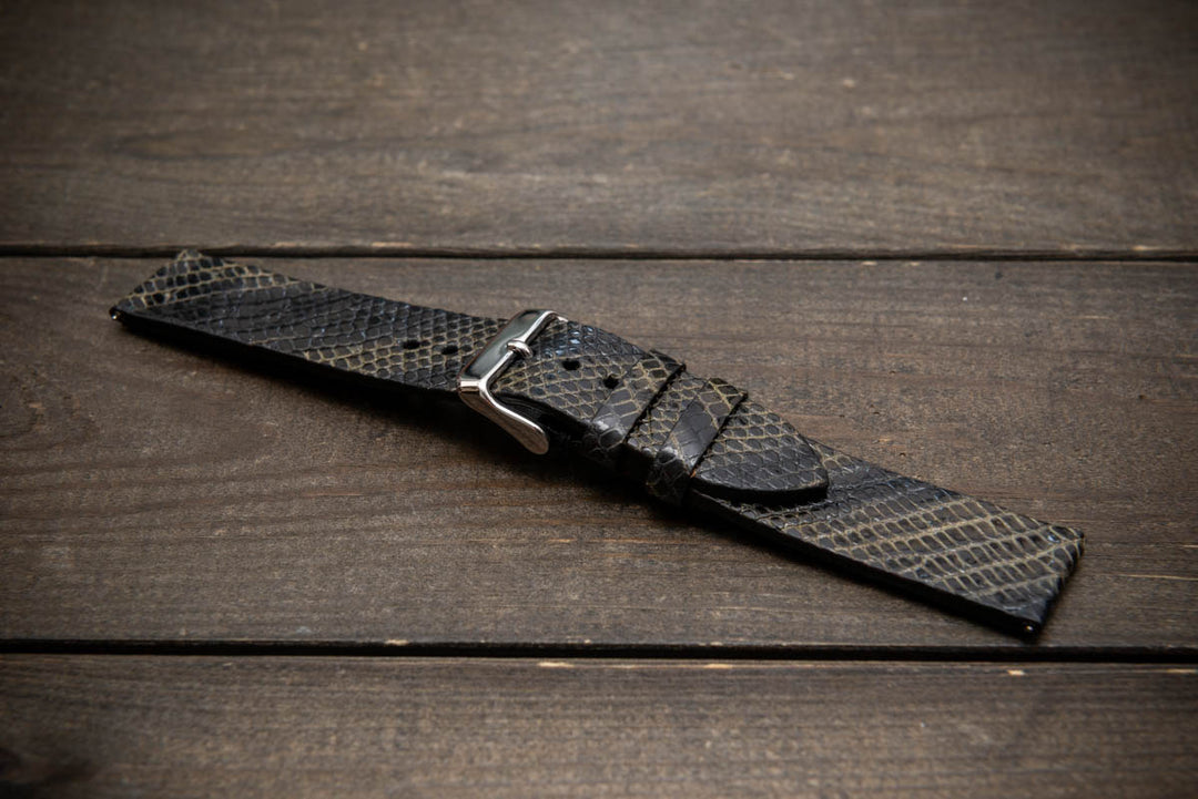 Obsidian Drift – Handmade Lizard Leather Watch Strap
