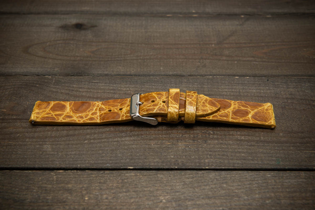 Amber Glow Alligator Leather Watch Strap – Handmade in Finland, Limited Edition