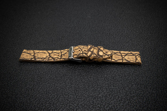 Golden Dusk Alligator Leather Watch Strap – Handmade in Finland, Limited Edition