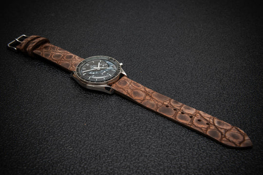 Vintage Ash Alligator Leather Watch Strap – Handmade in Finland, Limited Edition