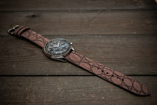 Mauve Ash Alligator Leather Watch Strap – Handmade in Finland, Limited Edition