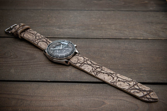 Desert Vein – Handmade Alligator Leather Watch Strap