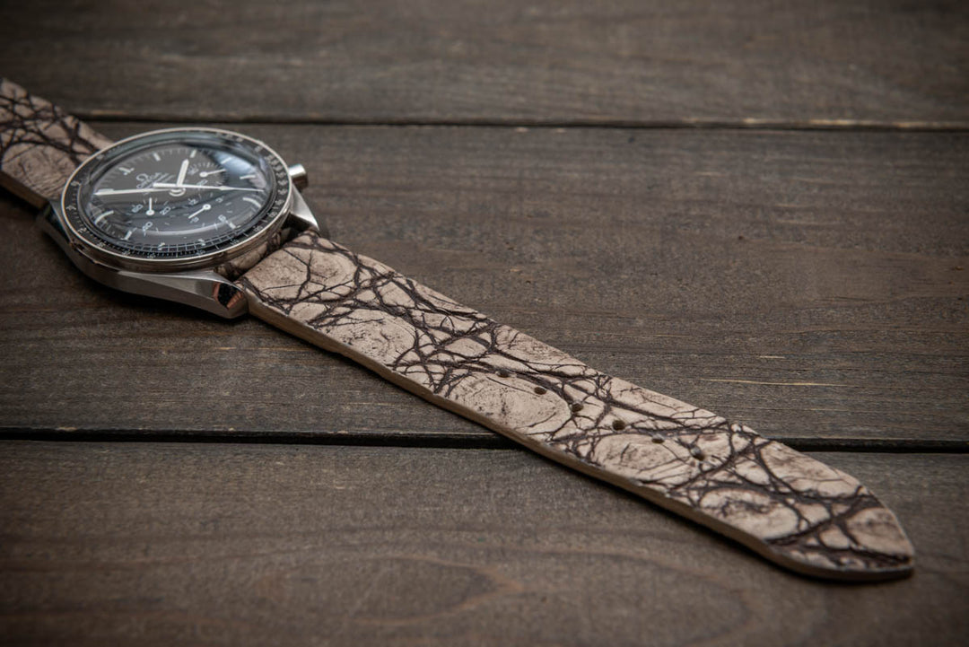 Desert Vein – Handmade Alligator Leather Watch Strap