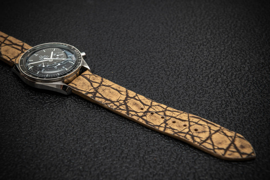 Golden Dusk Alligator Leather Watch Strap – Handmade in Finland, Limited Edition
