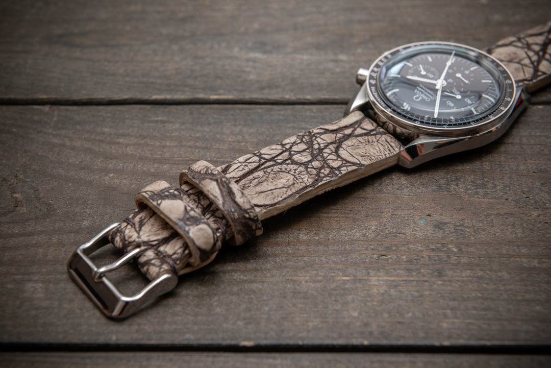 Desert Vein – Handmade Alligator Leather Watch Strap