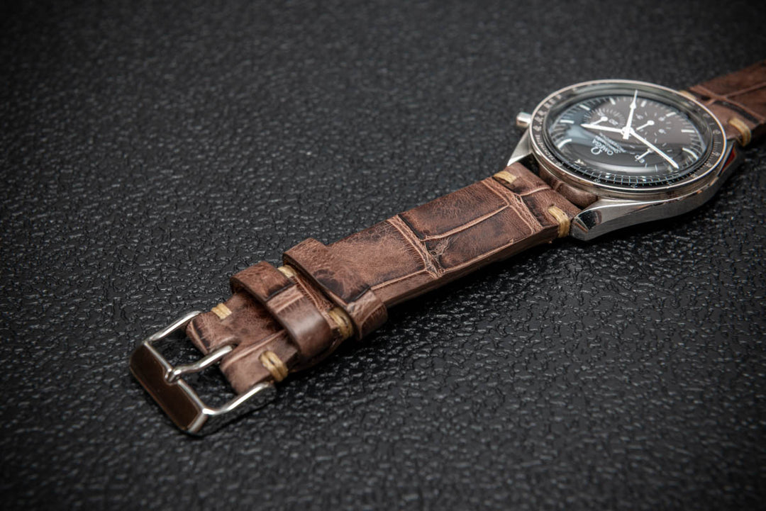 Vintage Chestnut Artisan Alligator Watch Strap – Limited Edition
