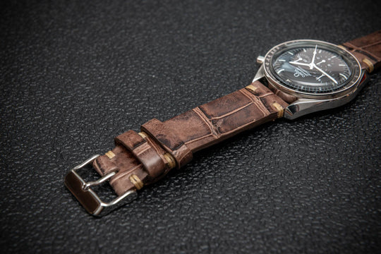 Vintage Chestnut Artisan Alligator Watch Strap – Limited Edition
