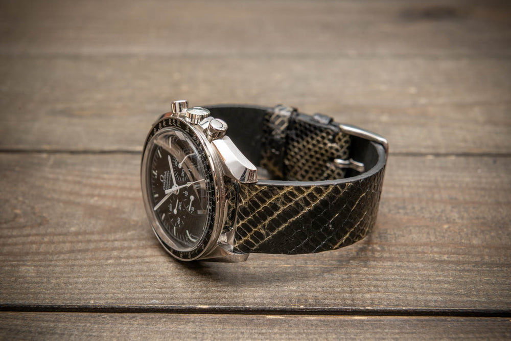 Obsidian Drift – Handmade Lizard Leather Watch Strap
