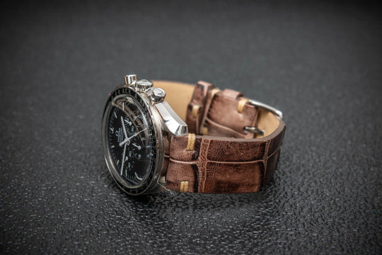 Vintage Chestnut Artisan Alligator Watch Strap – Limited Edition
