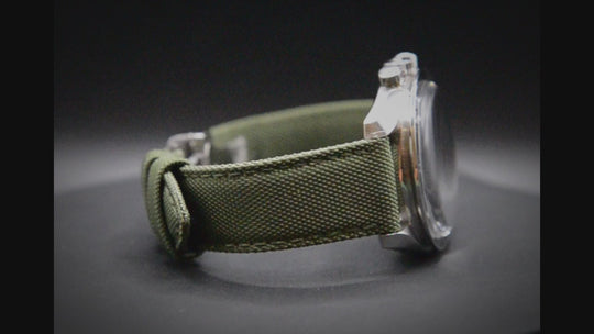 Sailcloth waterproof watch strap. Deployment clasp.