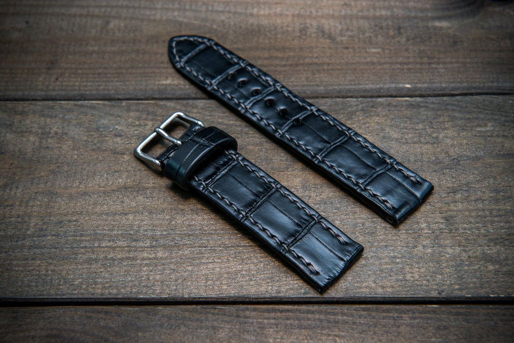 Black alligator watch discount strap