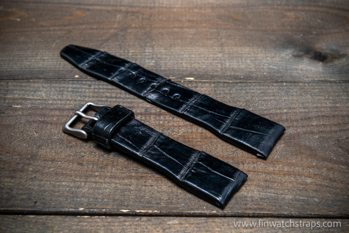 Alligator watch strap for IWC Big Pilot, handmade in Finland, fits watch  lugs 19-24 mm.