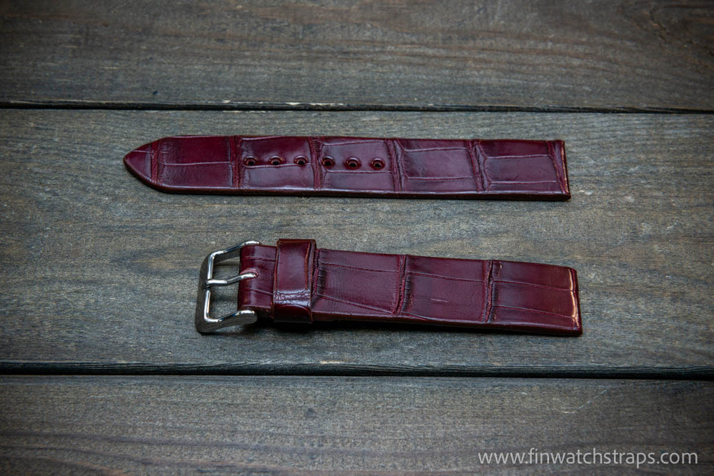 Genuine alligator leather belt, vintage burgundy