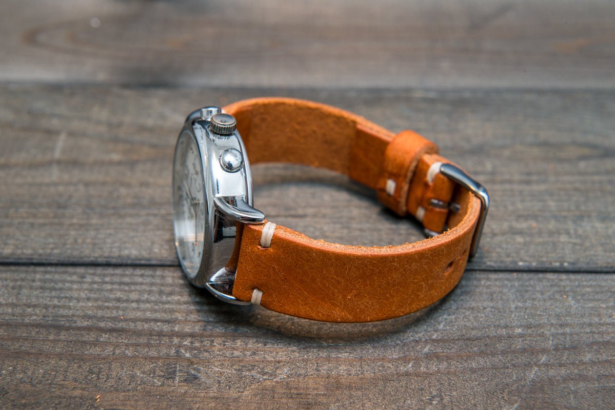 Badalassi Carlo, Pueblo Olmo tapered leather watch strap. Hand-made to
