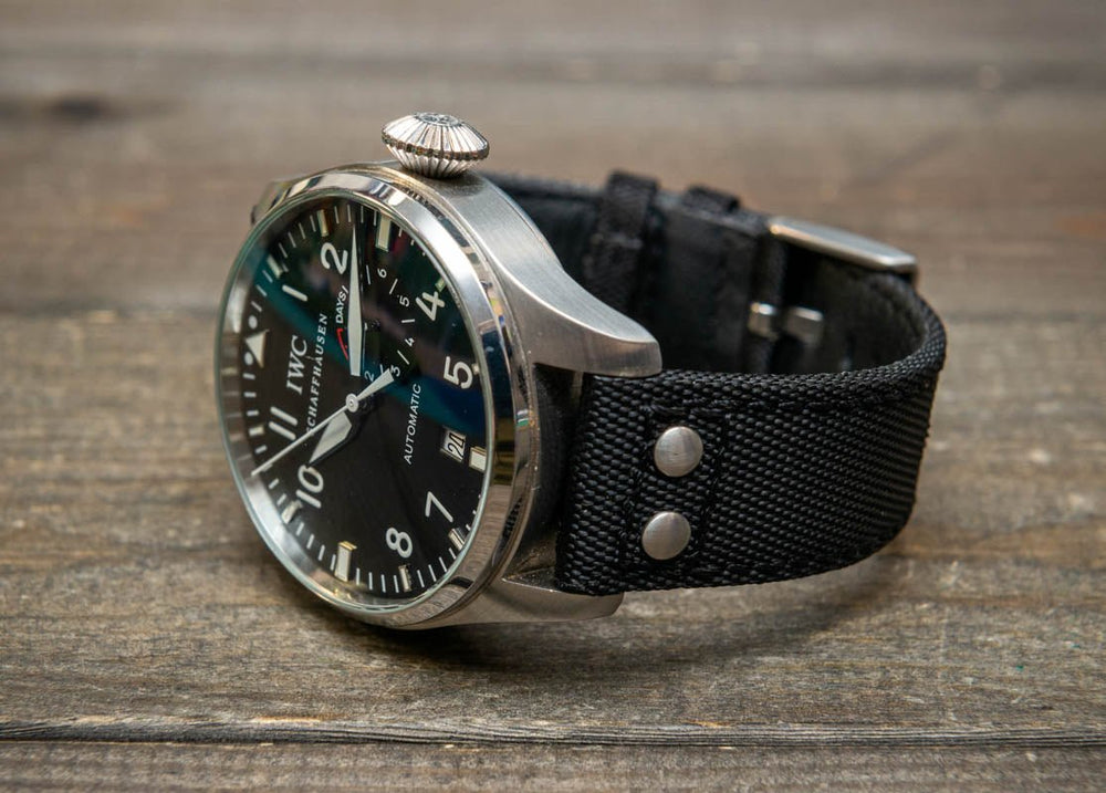 Lorica hotsell watch straps