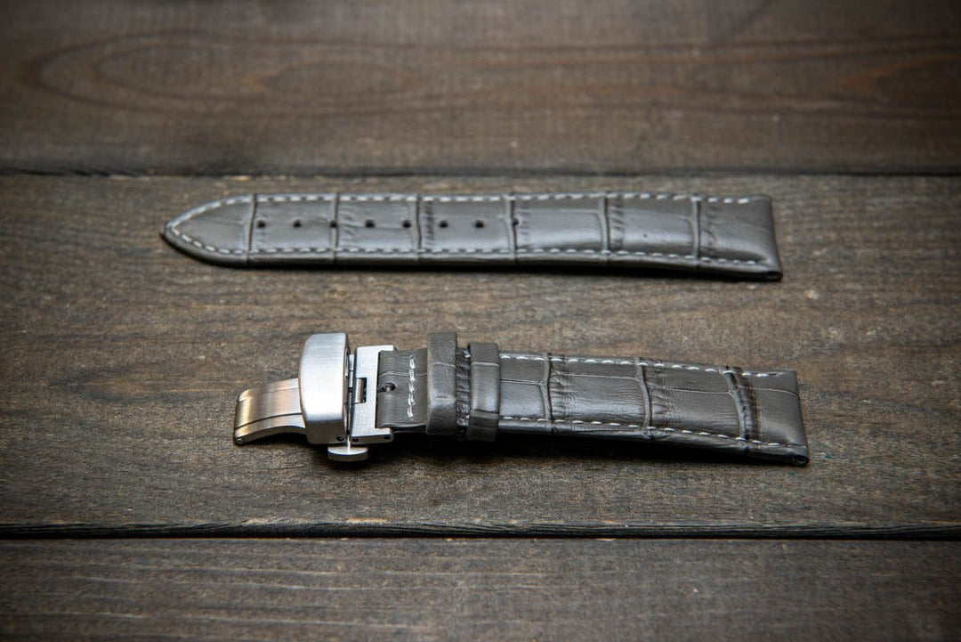 Leather watch strap, band made of calf leather with croc grain pattern 18-22 mm. Deployment clasp. - finwatchstraps