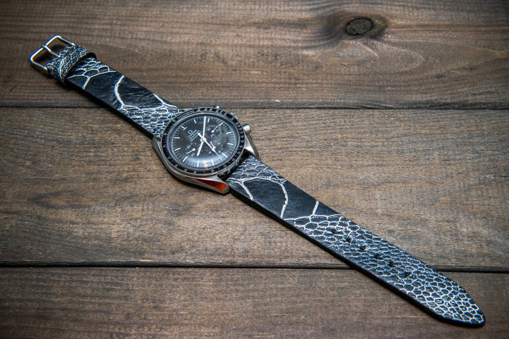 Everyday watch 2025 straps
