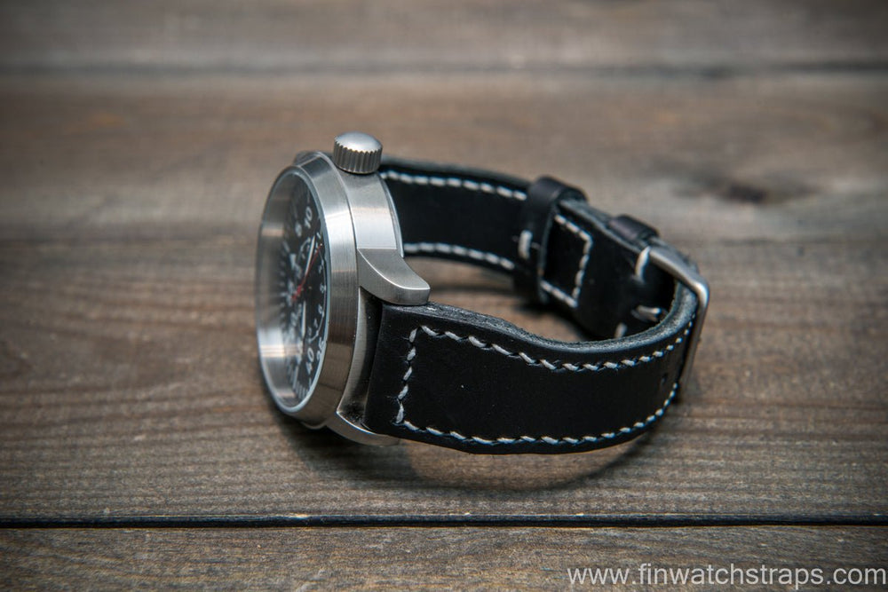 Aviator watch strap on sale avw7770g84