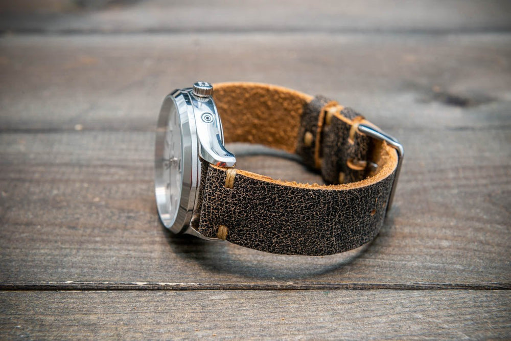 Cracked leather outlet watch strap